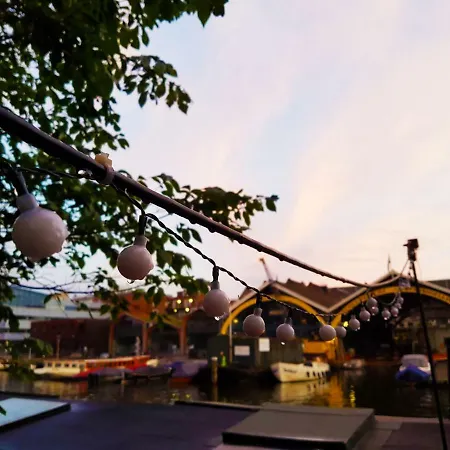 Houseboat Concordia 3* Amsterdam