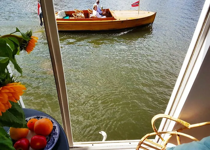 Houseboat Concordia 3* אמסטרדם